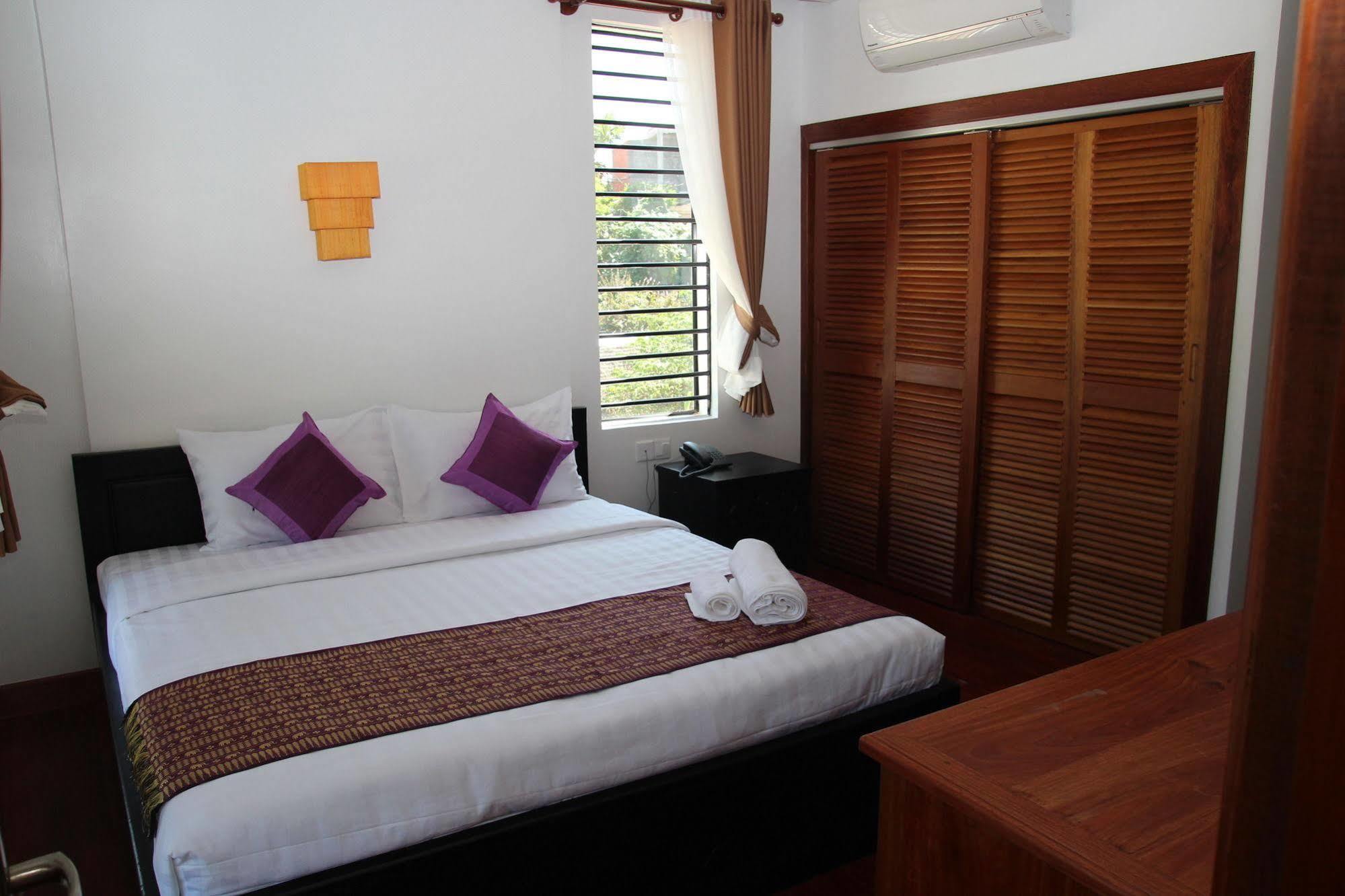 Baan Soksan Hotel Siem Reap Exterior photo